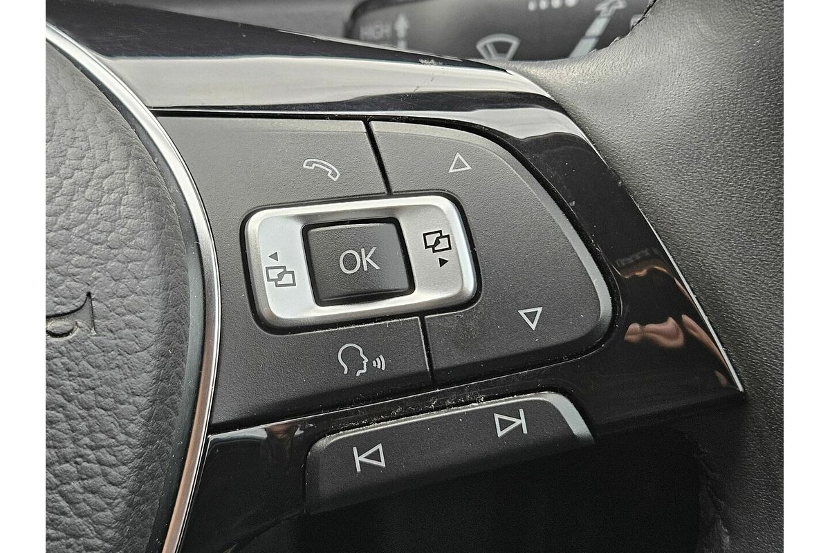 2015 Volkswagen Golf 110TSI Highline 7