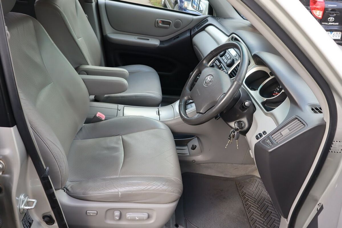 2006 Toyota Kluger CVX MCU28R