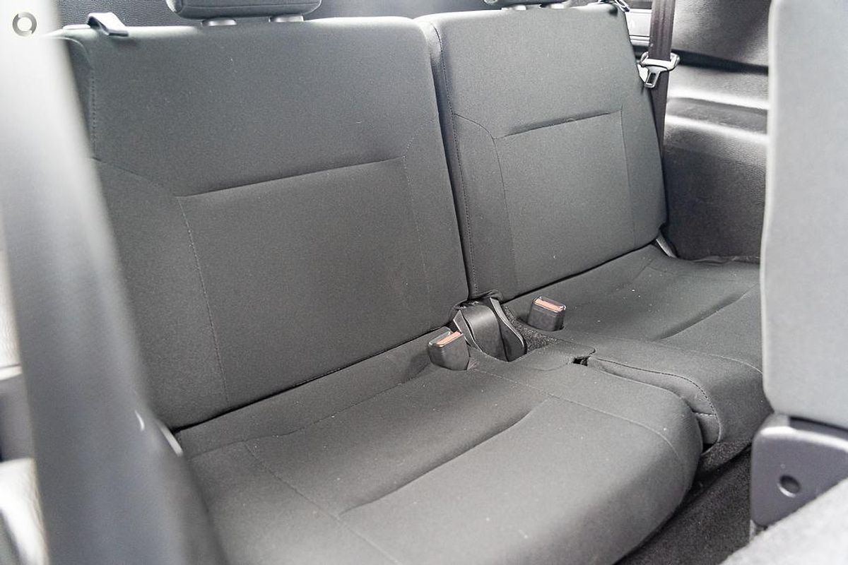 2025 Mitsubishi Outlander LS ZM