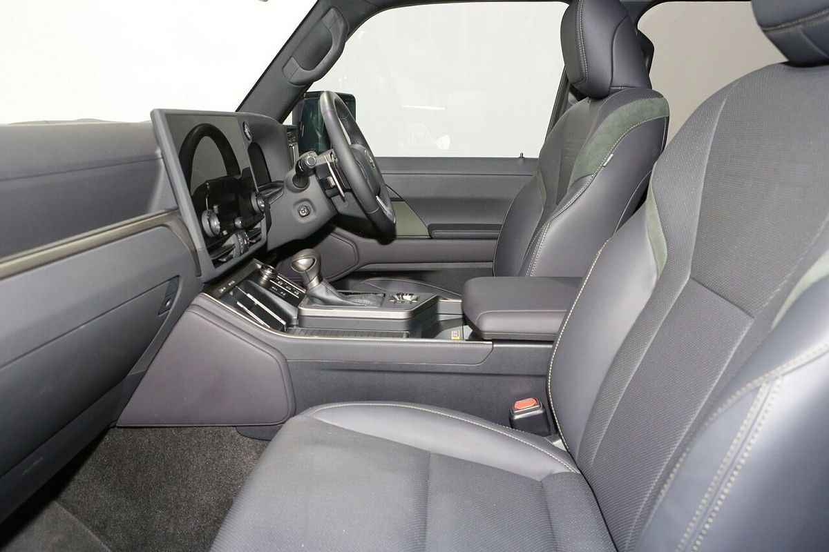 2025 Lexus GX GX550 Sports Luxury VJA252R