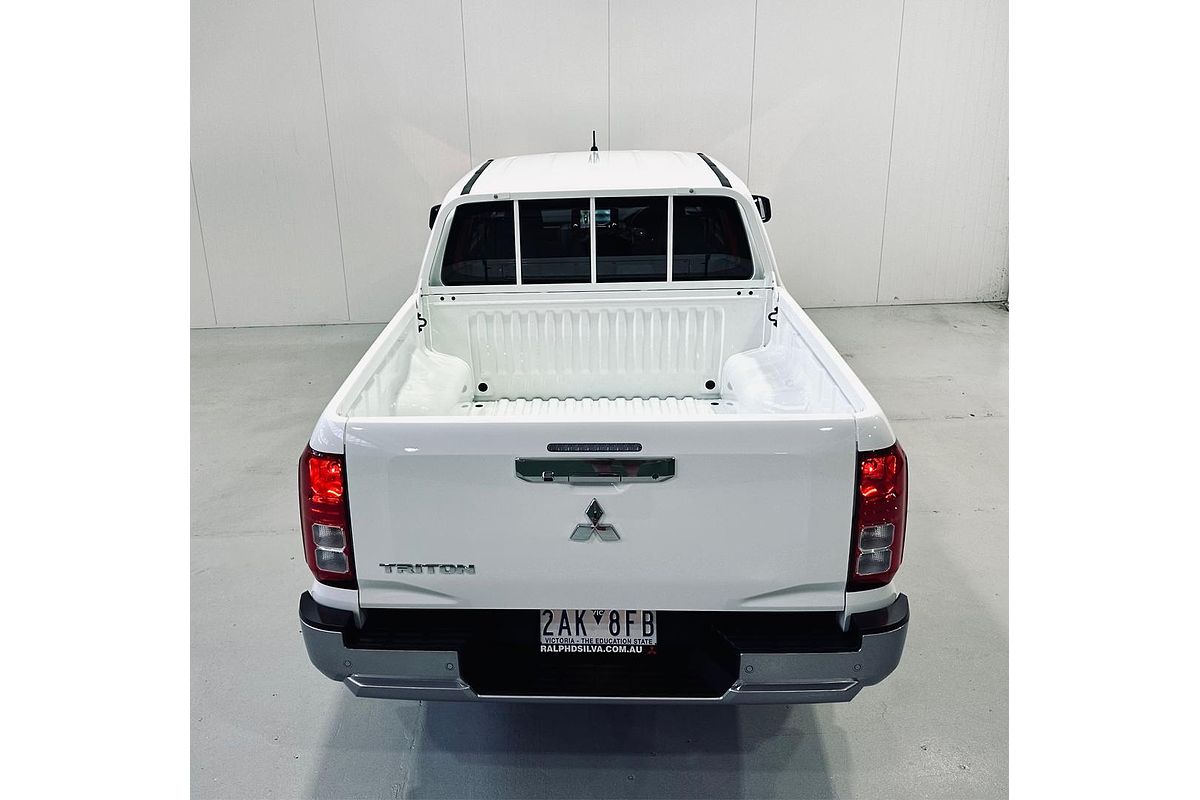 2024 Mitsubishi Triton GLX MV