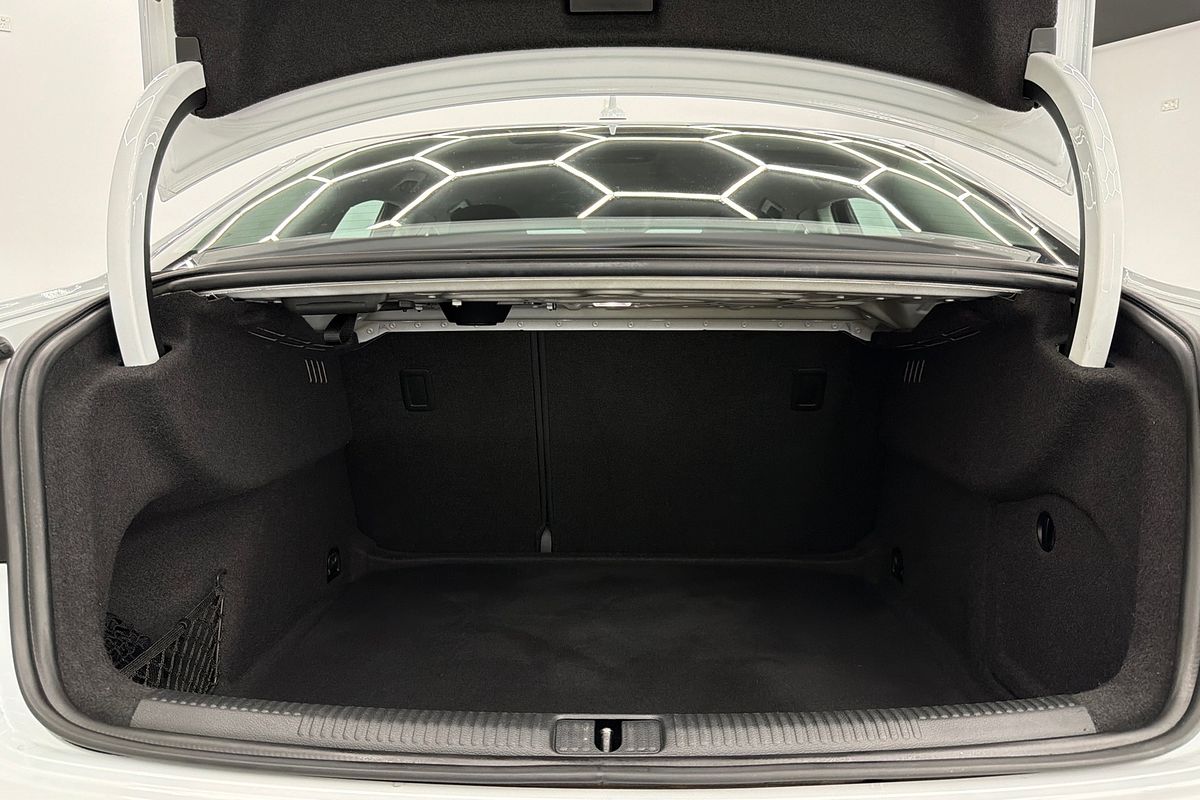 2014 Audi A3 Attraction 8V
