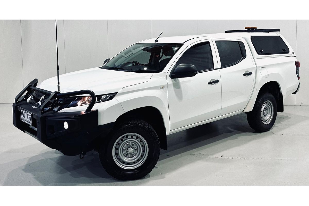 2018 Mitsubishi Triton GLX ADAS MR