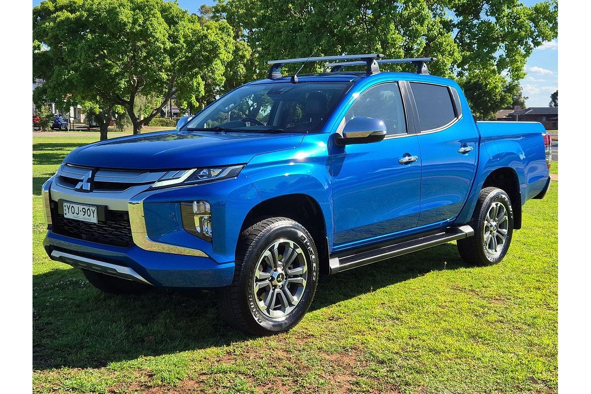 2023 Mitsubishi Triton GLS MR 4X4