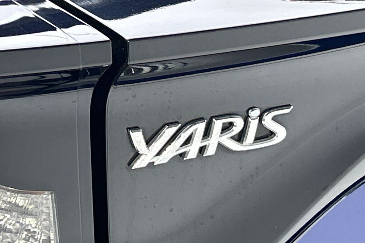 2022 Toyota Yaris Ascent Sport MXPA10R