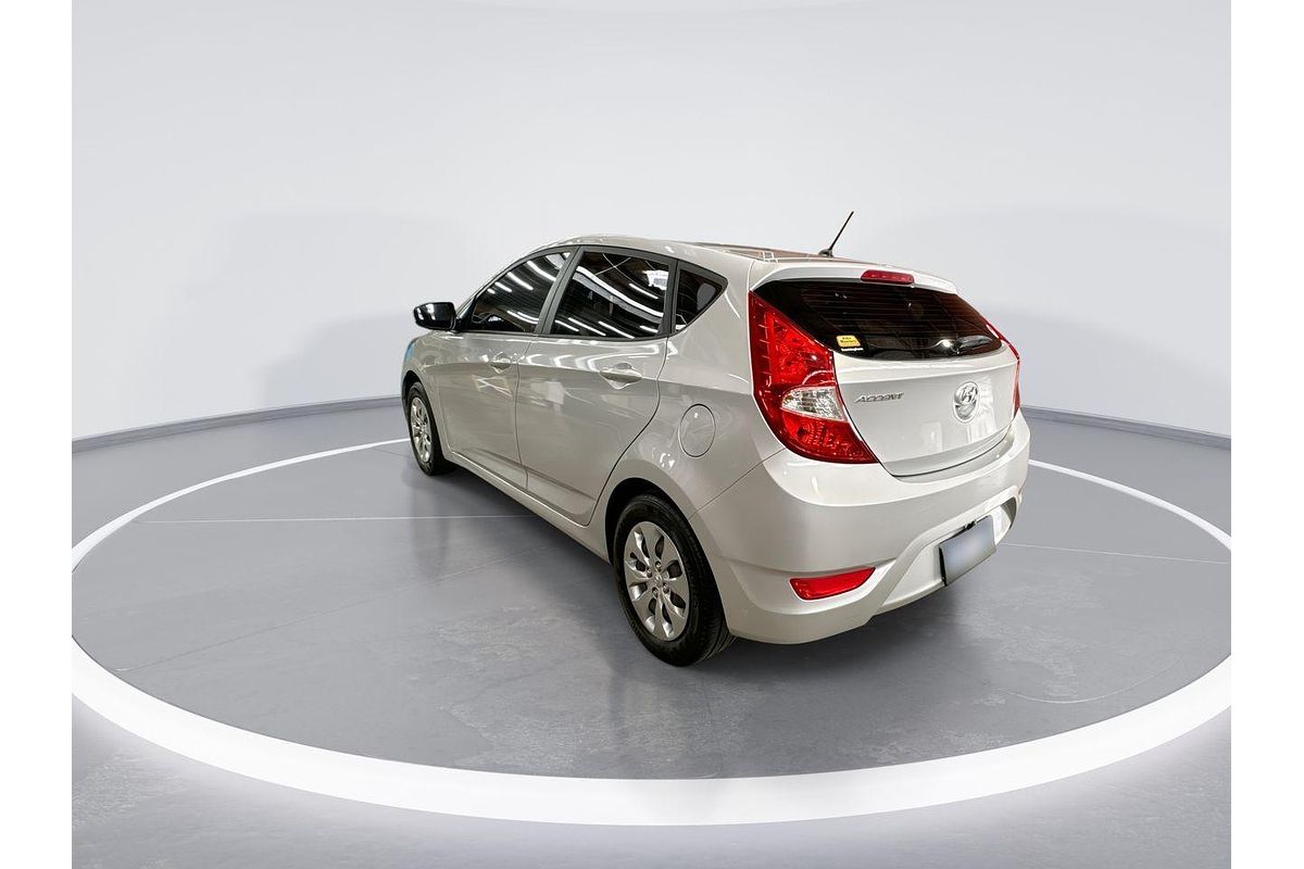 2016 Hyundai Accent Active RB3