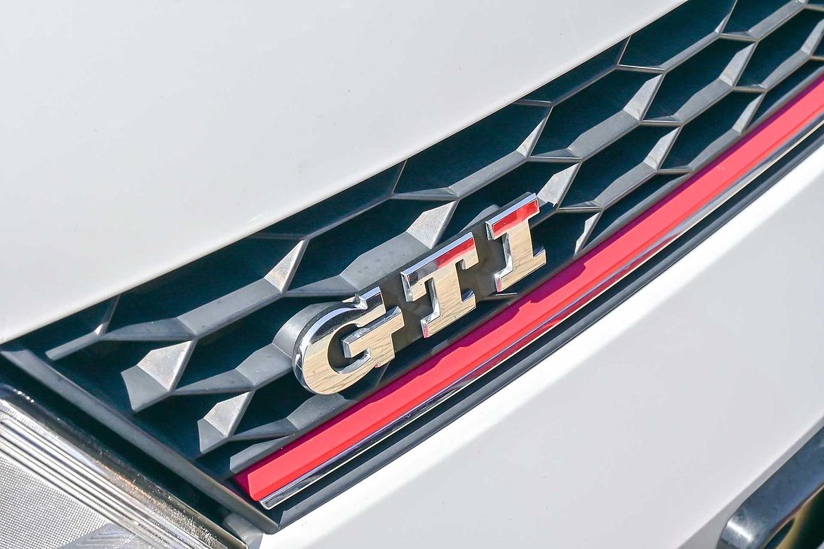 2014 Volkswagen Golf GTI 7