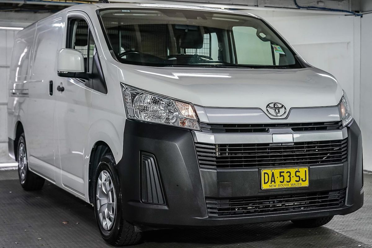 2021 Toyota Hiace GDH300R