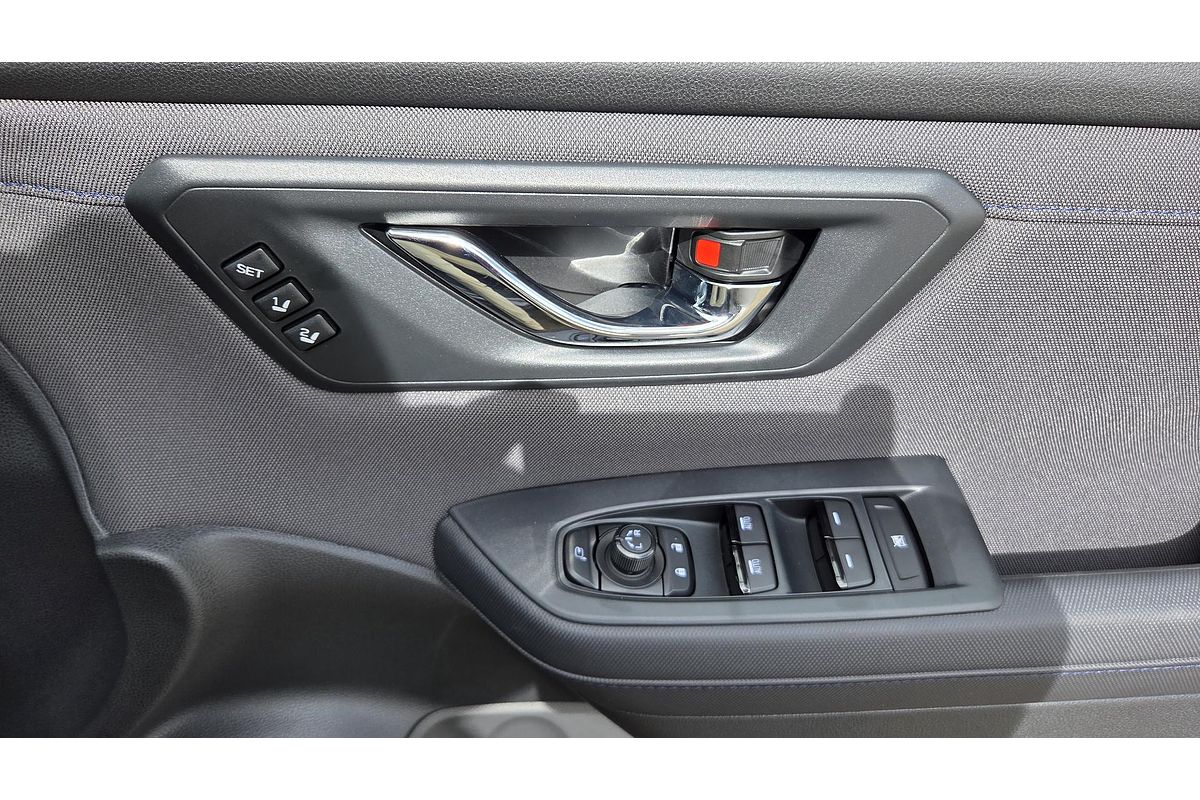 2025 Subaru Forester Premium S6