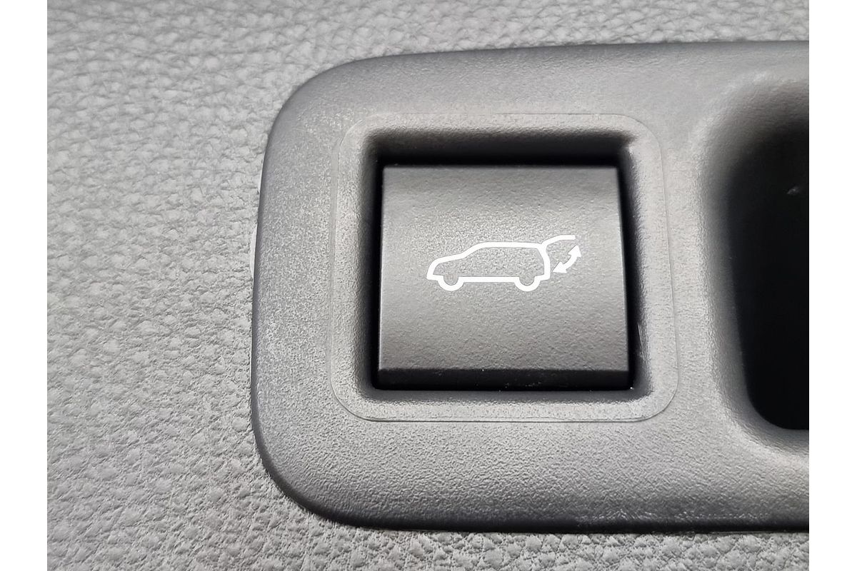 2022 Toyota Kluger Grande GSU75R