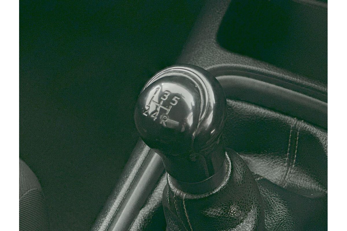2015 Toyota Hilux SR GUN123R Rear Wheel Drive