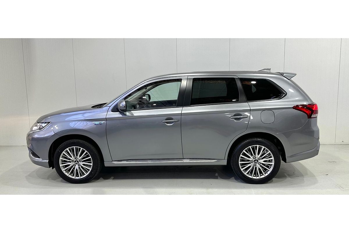 2021 Mitsubishi Outlander PHEV ES ZL