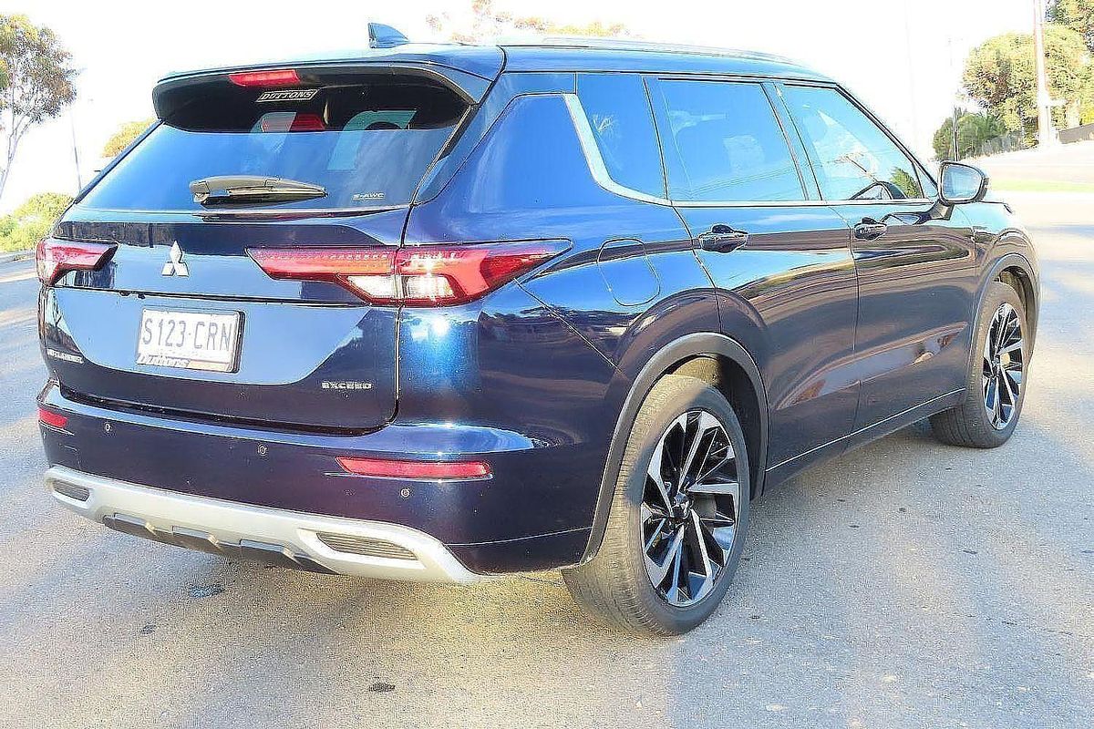 2022 Mitsubishi Outlander Exceed ZM