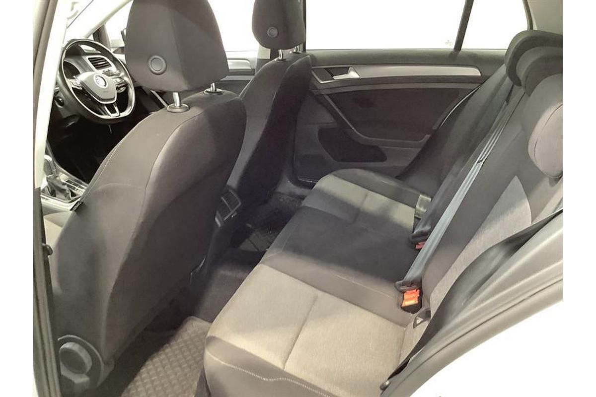 2017 Volkswagen Golf 92TSI 7