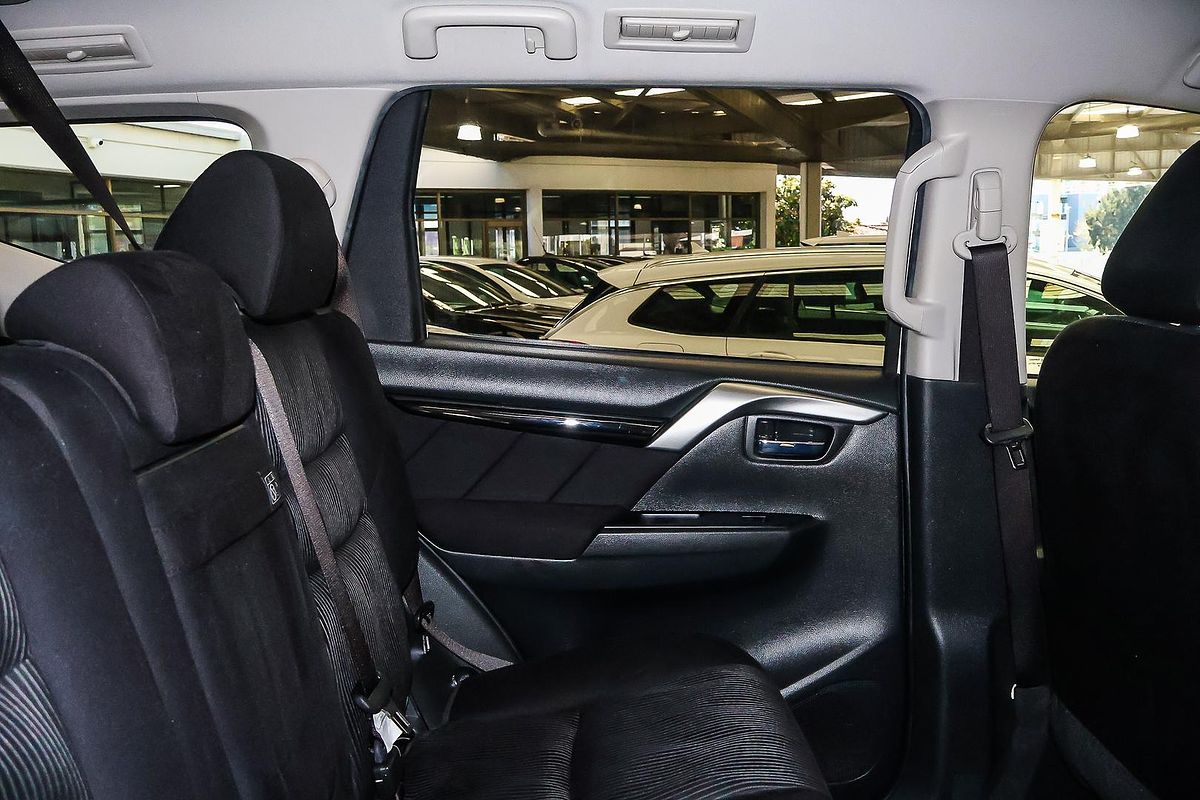 2018 Mitsubishi Pajero Sport GLX QE