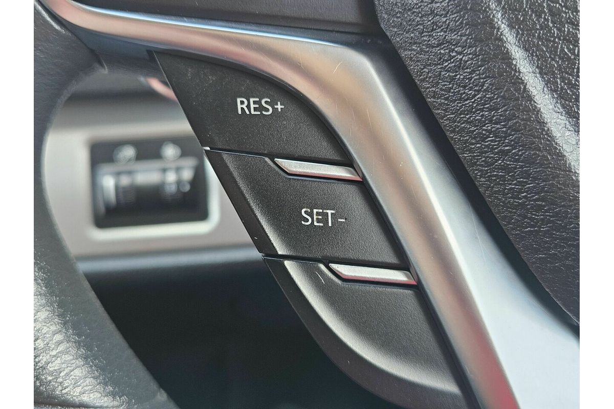 2021 LDV G10 Lift Door SV7C MY21