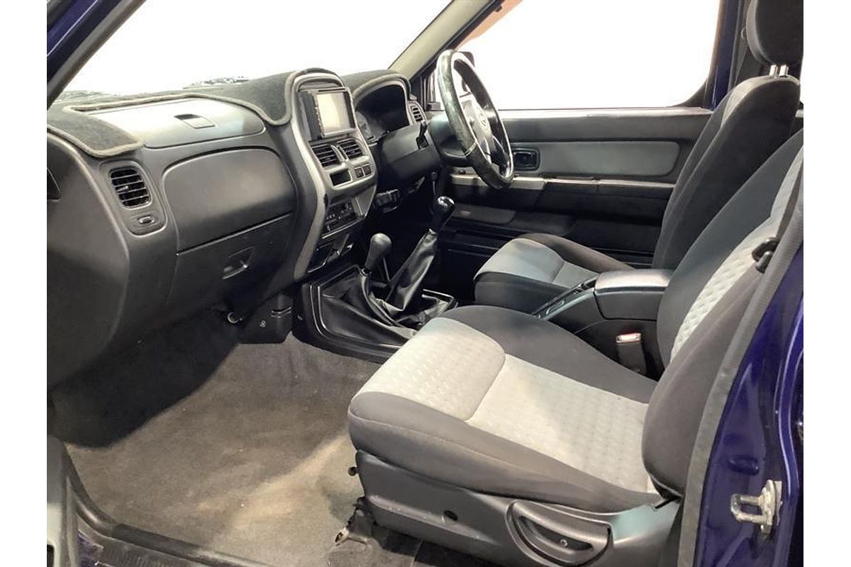 2006 Nissan Navara ST-R D22 S2 4X4