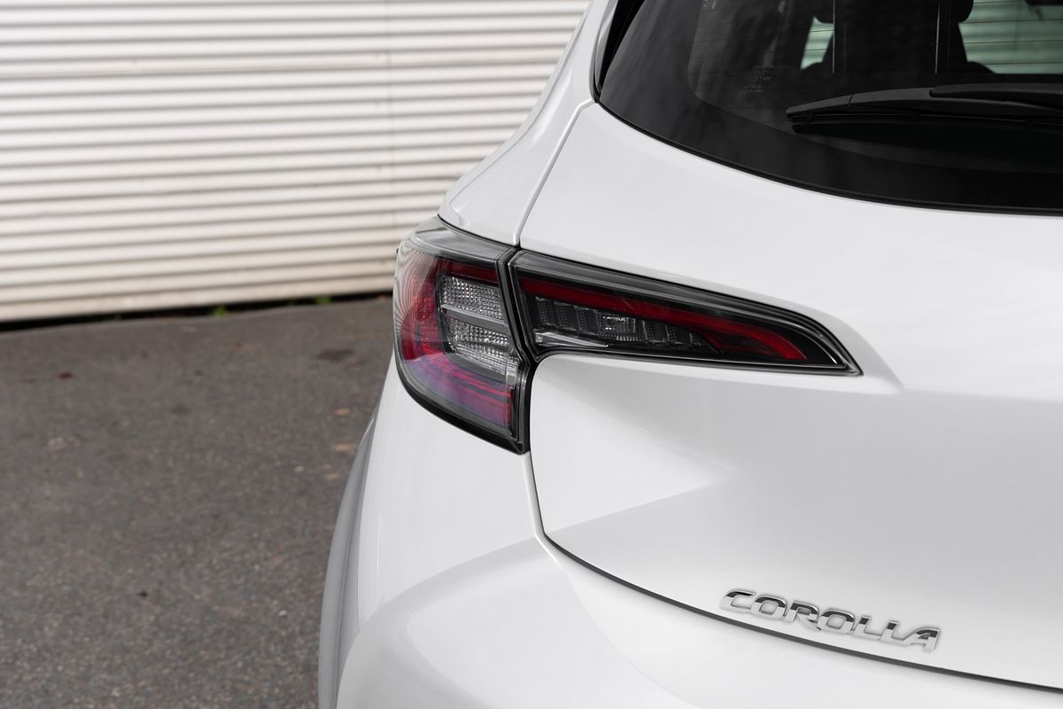 2021 Toyota Corolla Ascent Sport MZEA12R