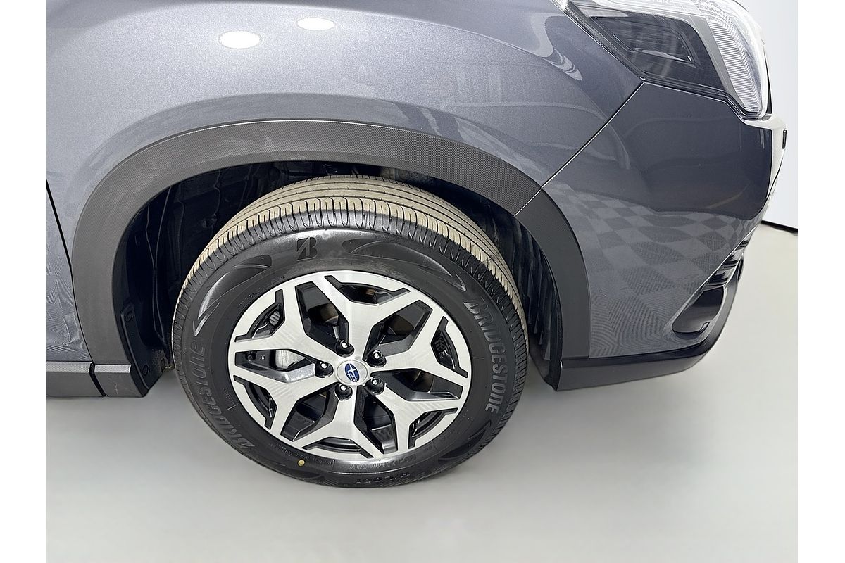 2023 Subaru Forester 2.5i S5