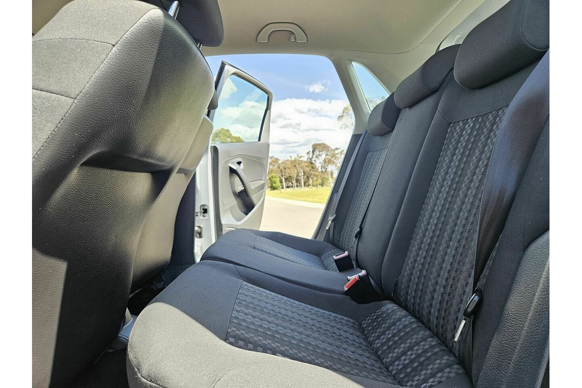 2015 Volkswagen Polo 66 TSI Trendline 6R MY15