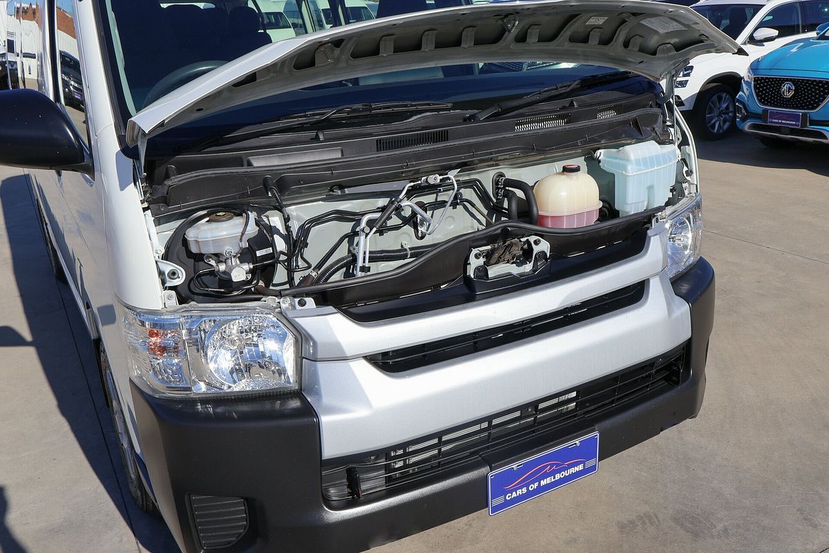 2015 Toyota Hiace Commuter TRH223R