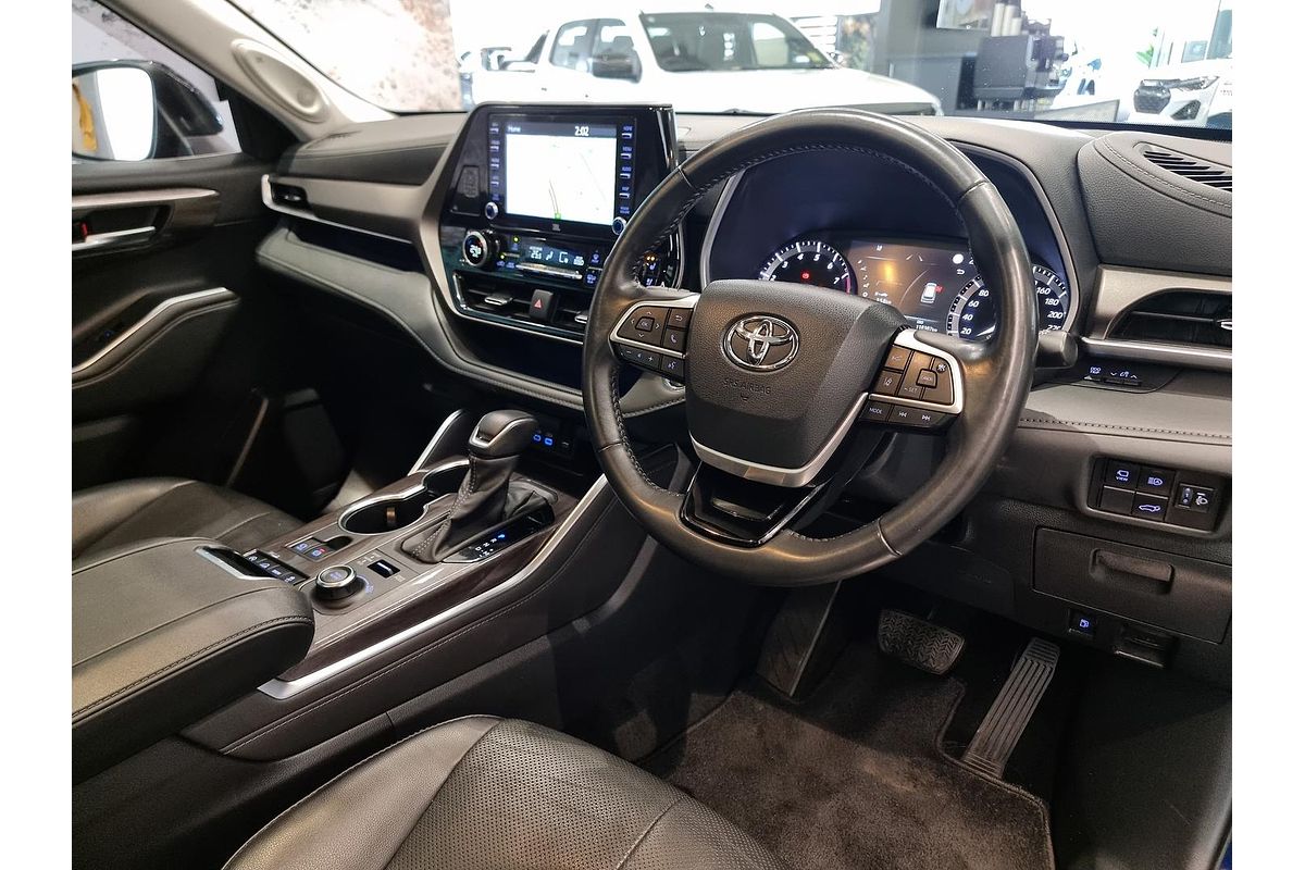 2022 Toyota Kluger Grande GSU75R