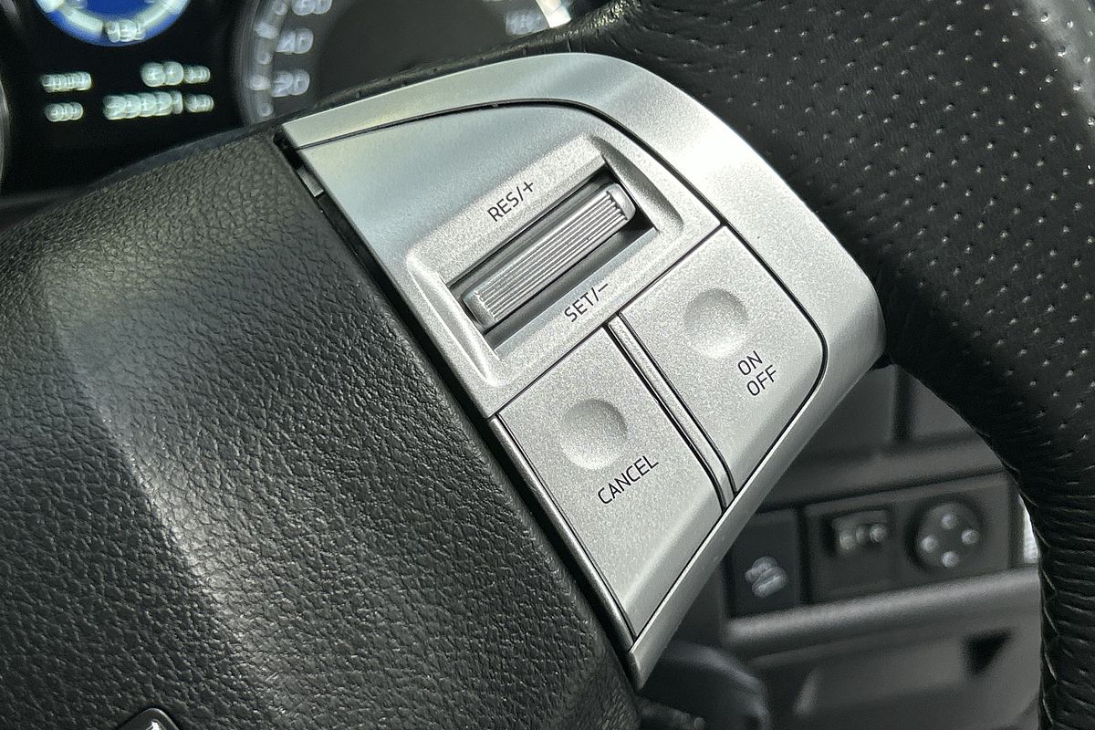 2021 Isuzu MU-X LS-M