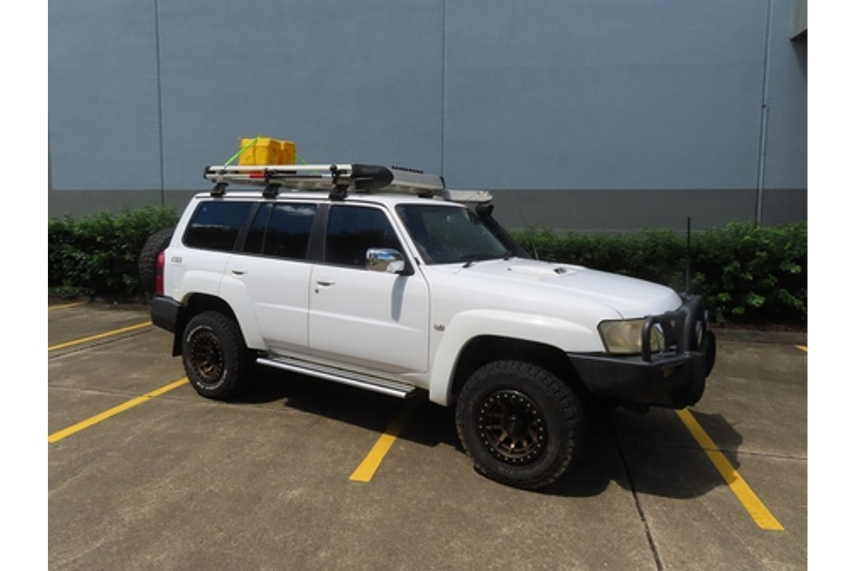 2005 Nissan Patrol ST-S GU IV