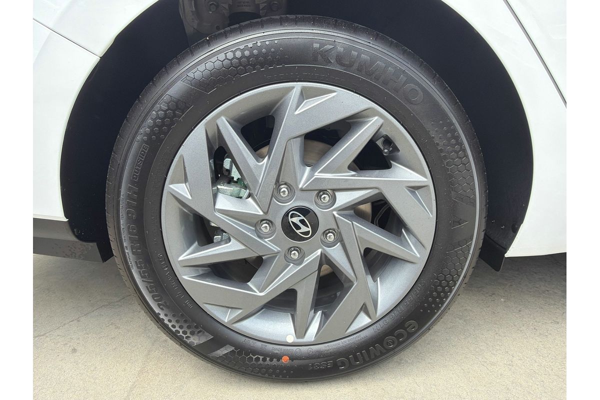 2025 Hyundai i30 Hybrid CN7.V2