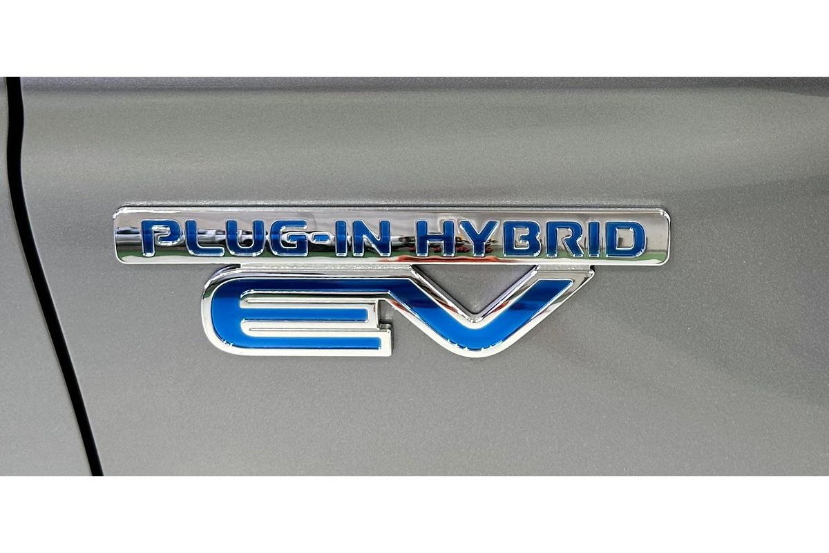 2021 Mitsubishi Outlander PHEV ES ZL