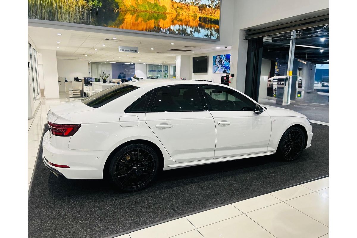 2019 Audi A4 45 TFSI S line B9