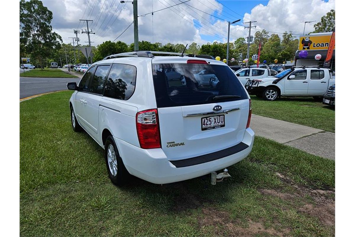 2012 Kia Grand Carnival Si VQ