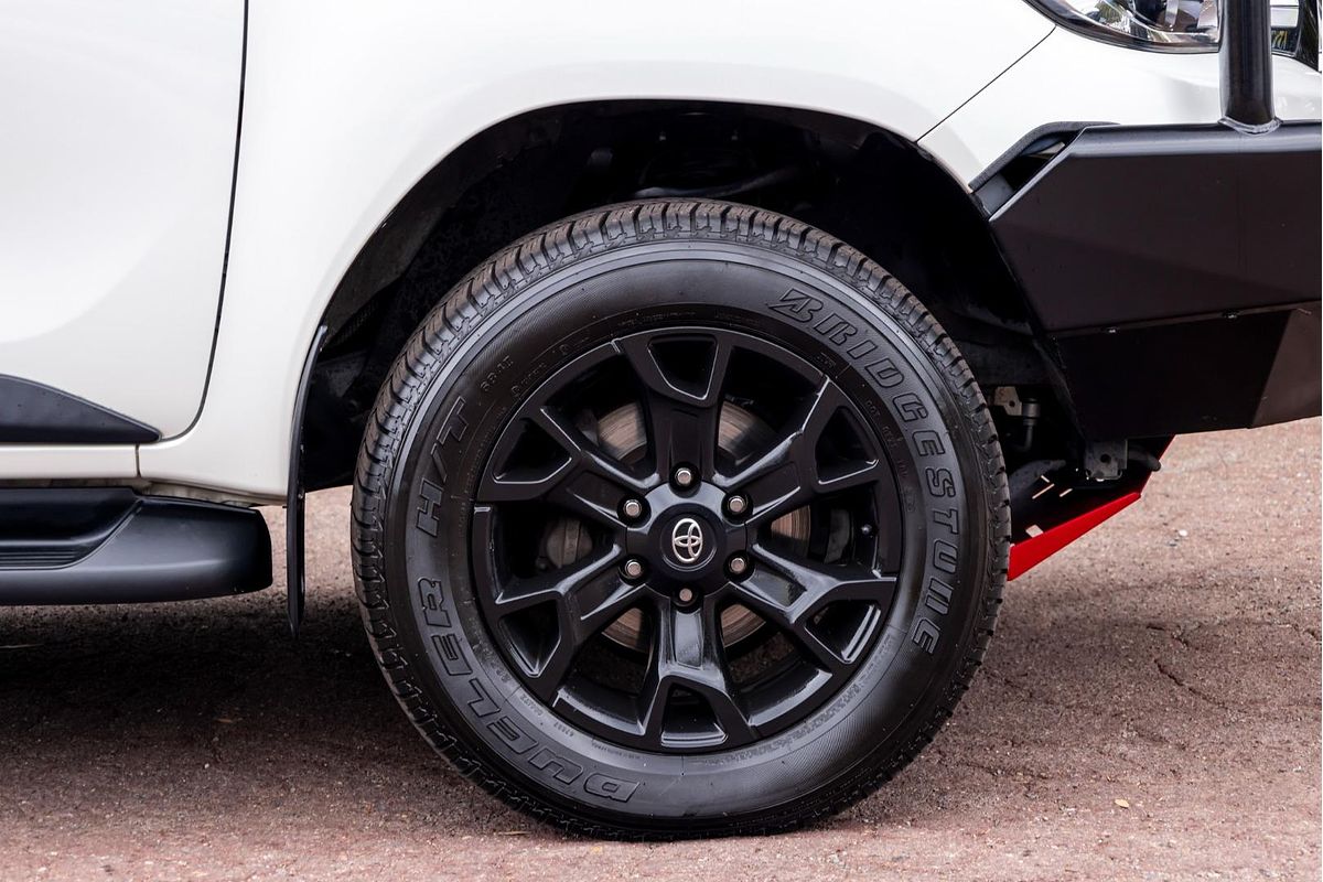 2019 Toyota Hilux SR5 GUN126R 4X4