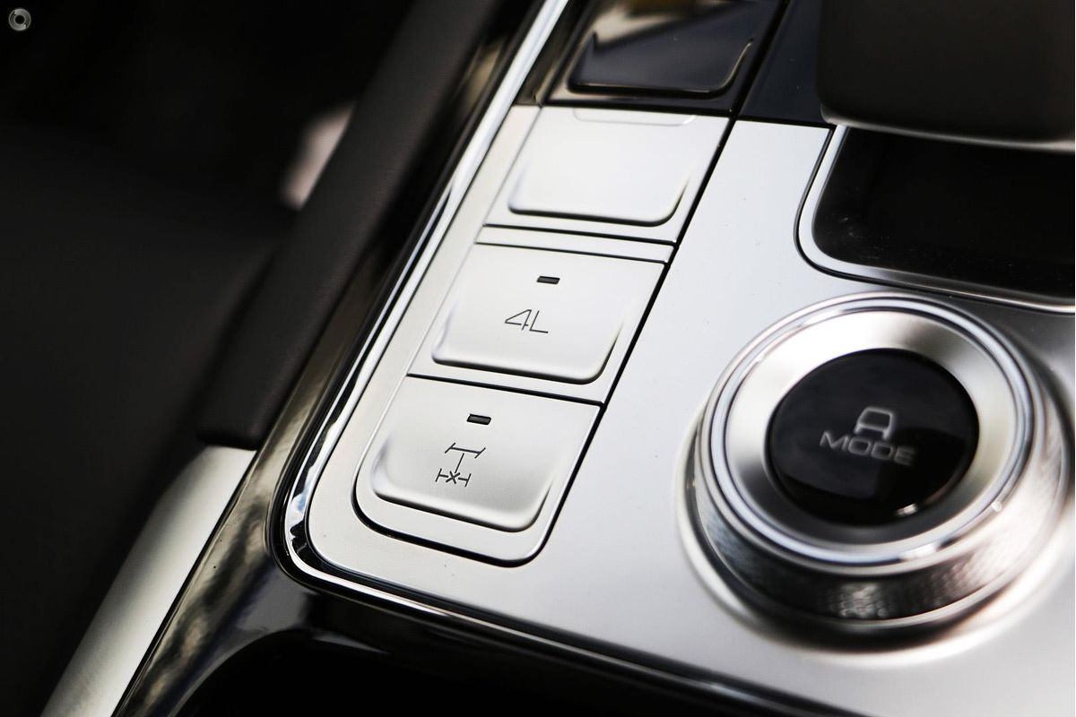 2025 GWM Cannon Alpha Lux PHEV P05 4X4