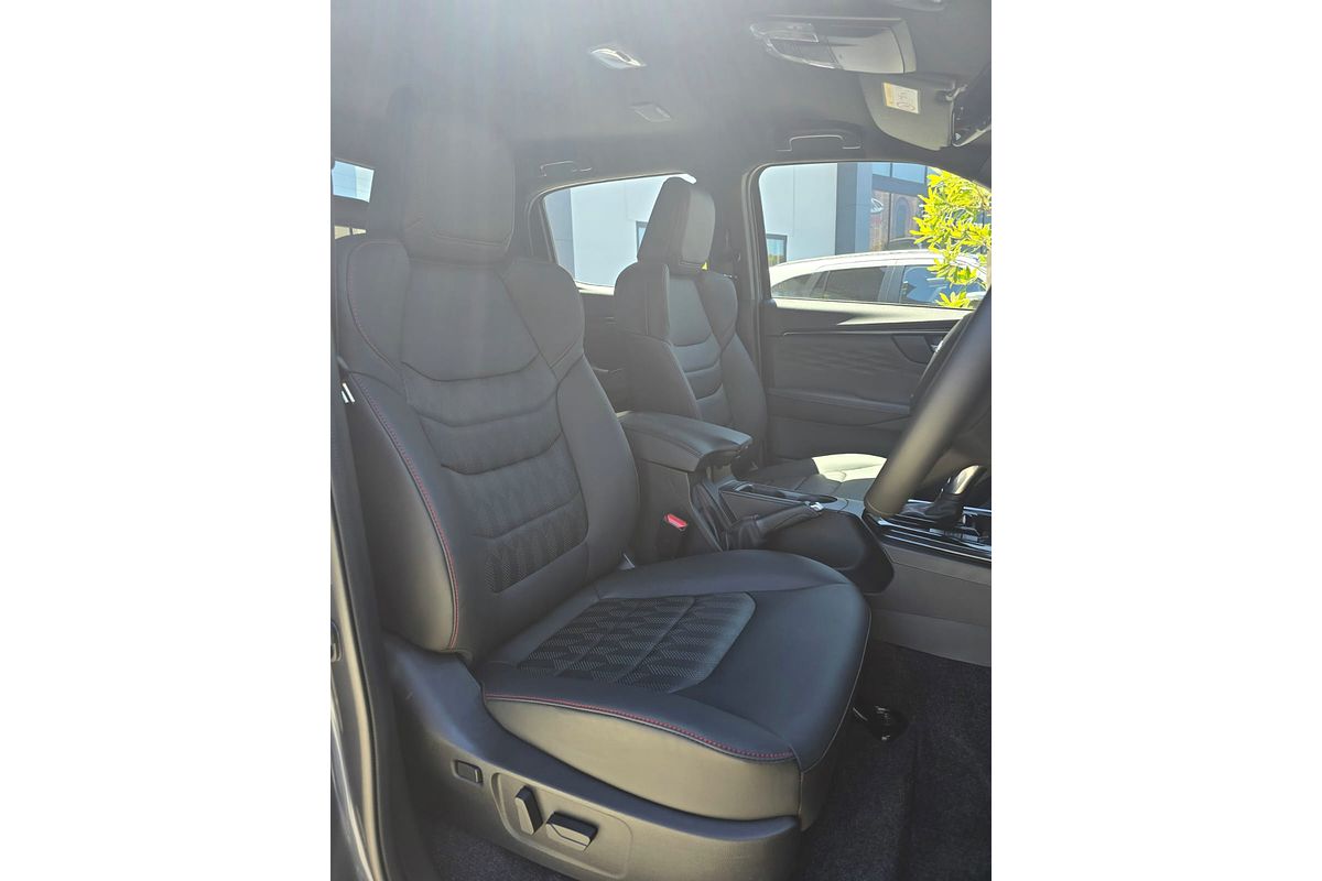 2025 Isuzu D-MAX X-TERRAIN 4X4