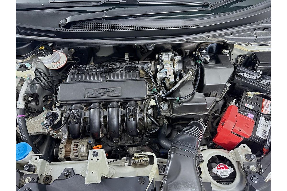 2016 Honda Jazz VTi GF