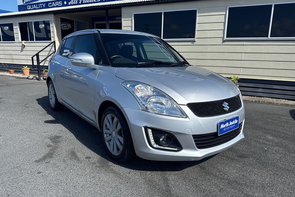 2015 Suzuki Swift GLX Navigator FZ