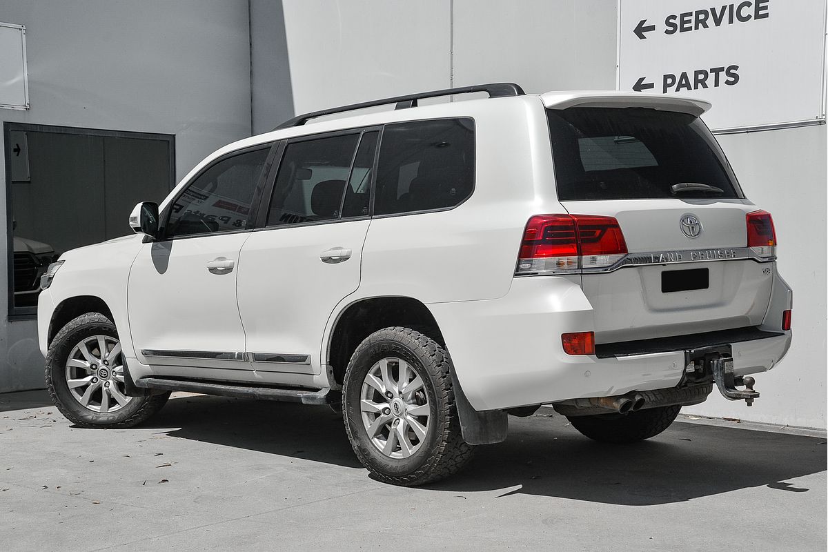 2016 Toyota Landcruiser Sahara VDJ200R