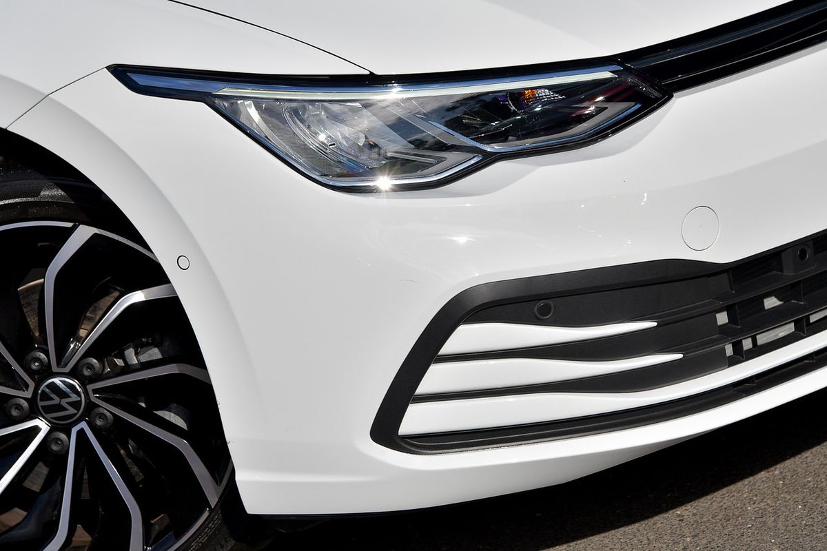 2024 Volkswagen Golf 110TSI Life 8