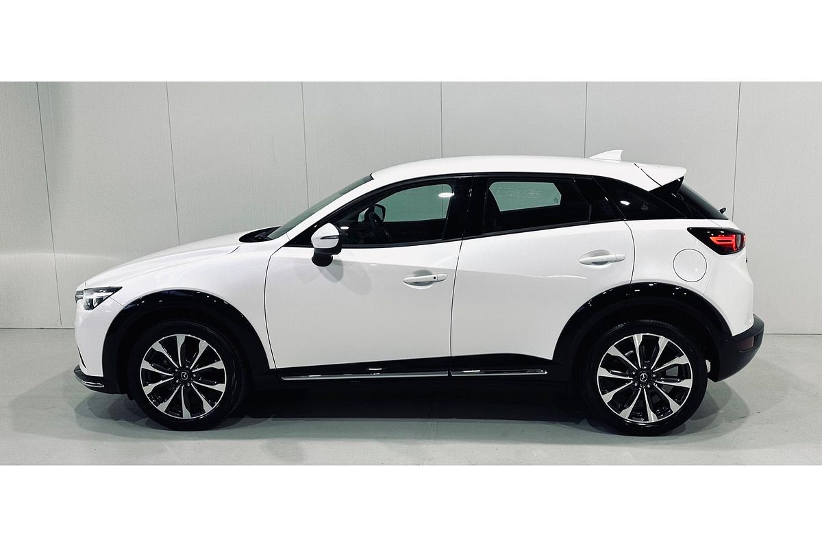 2022 Mazda CX-3 sTouring DK