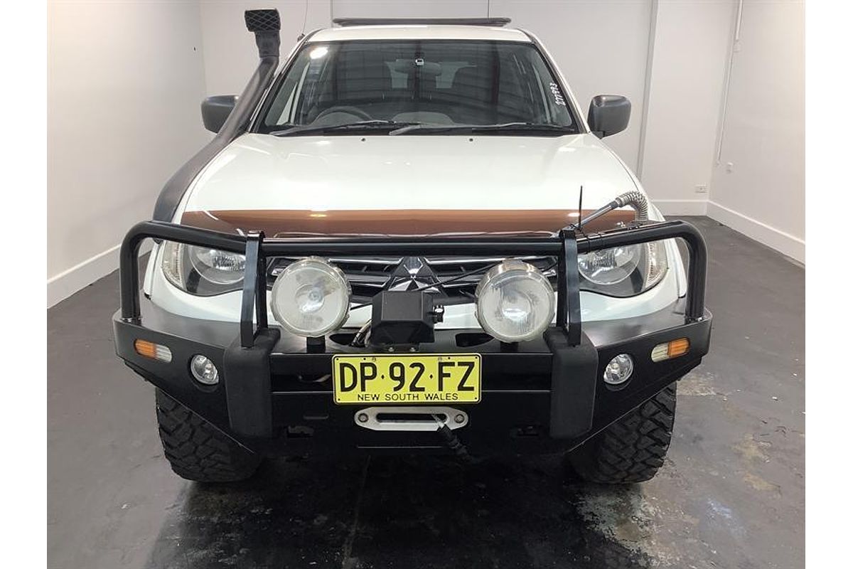 2015 Mitsubishi Triton GLX MN 4X4