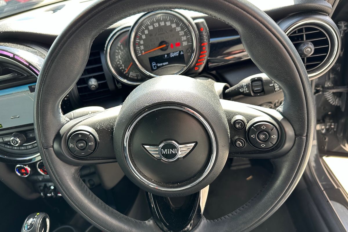 2013 MINI Coupe Cooper S R58