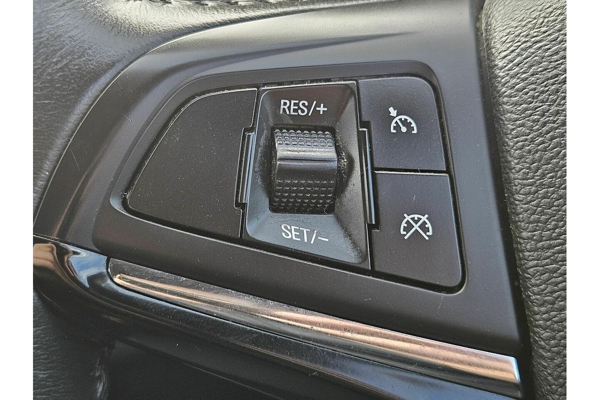 2016 Holden Commodore SV6 Black VF Series II