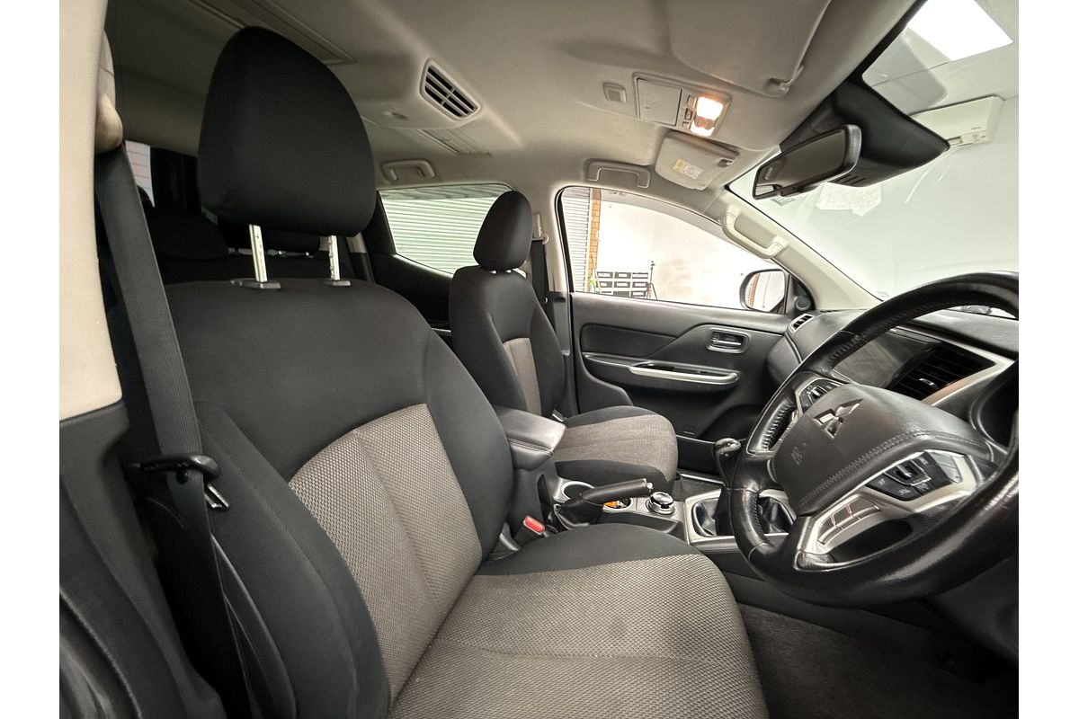 2019 Mitsubishi Triton GLS MR 4X4