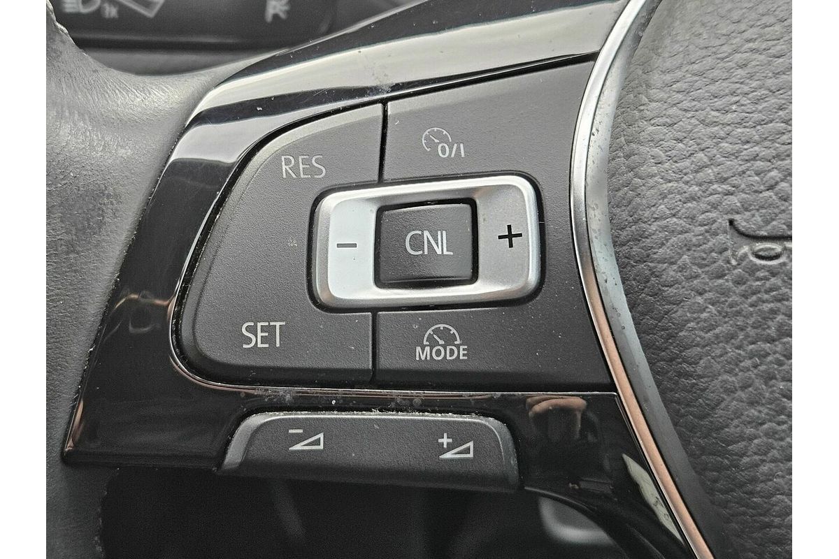 2015 Volkswagen Golf 110TSI Highline 7