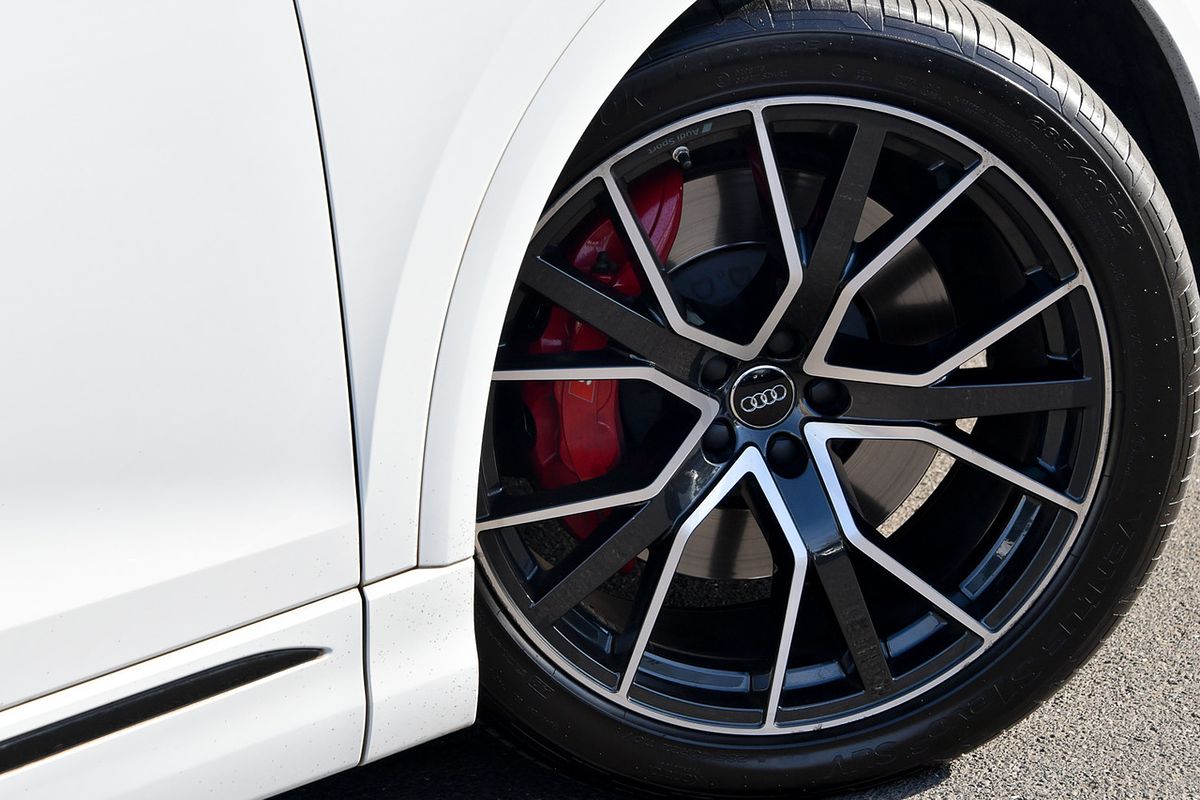 2020 Audi SQ8 TDI F1