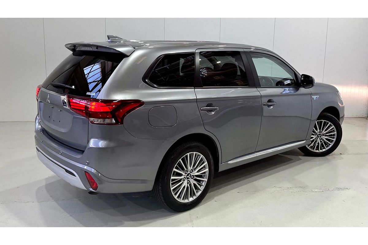 2021 Mitsubishi Outlander PHEV ES ZL