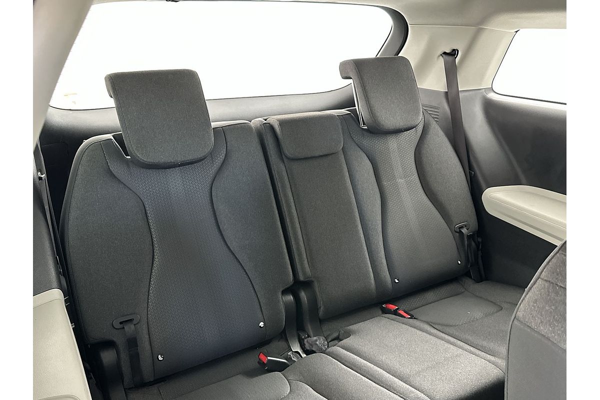 2022 Kia Carnival S KA4
