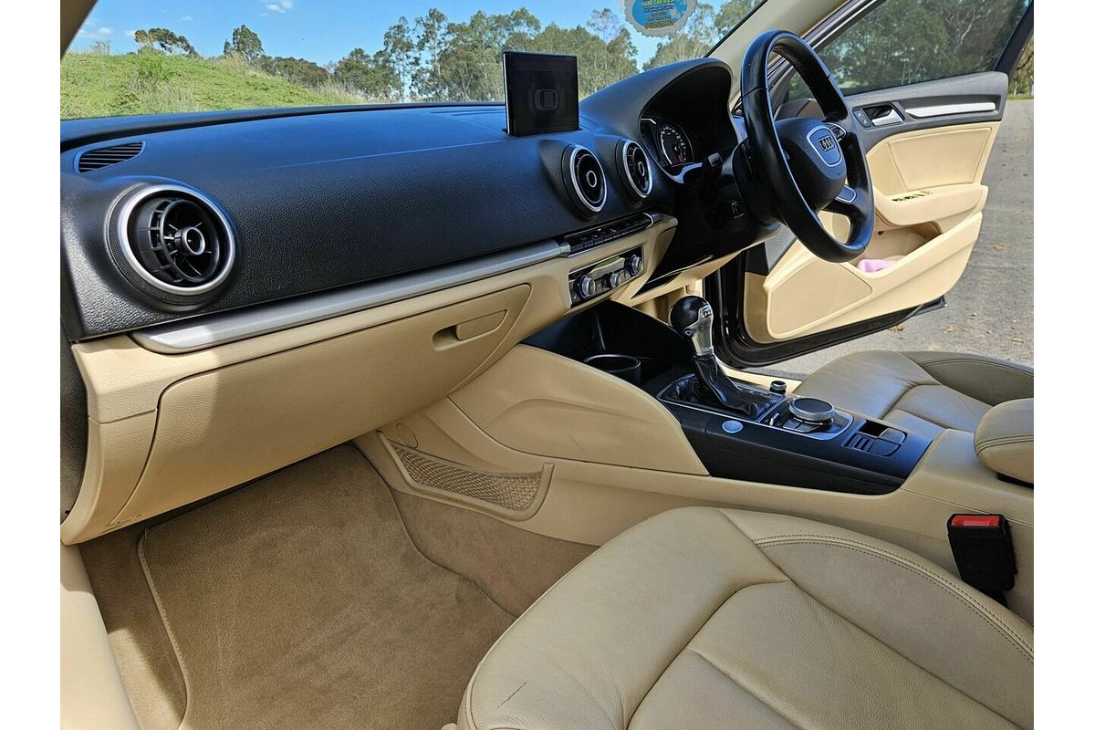 2015 Audi A3 Attraction 8V