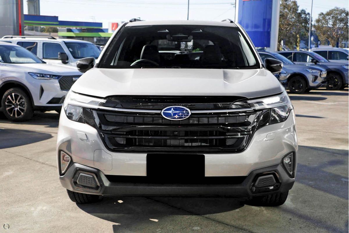 2025 Subaru Forester Hybrid Touring S6